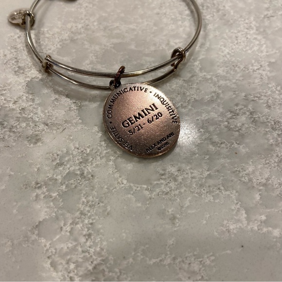 Yoga pants Tech Gear black with purple SMALL drytech inset mesh - Picture 2 of 6